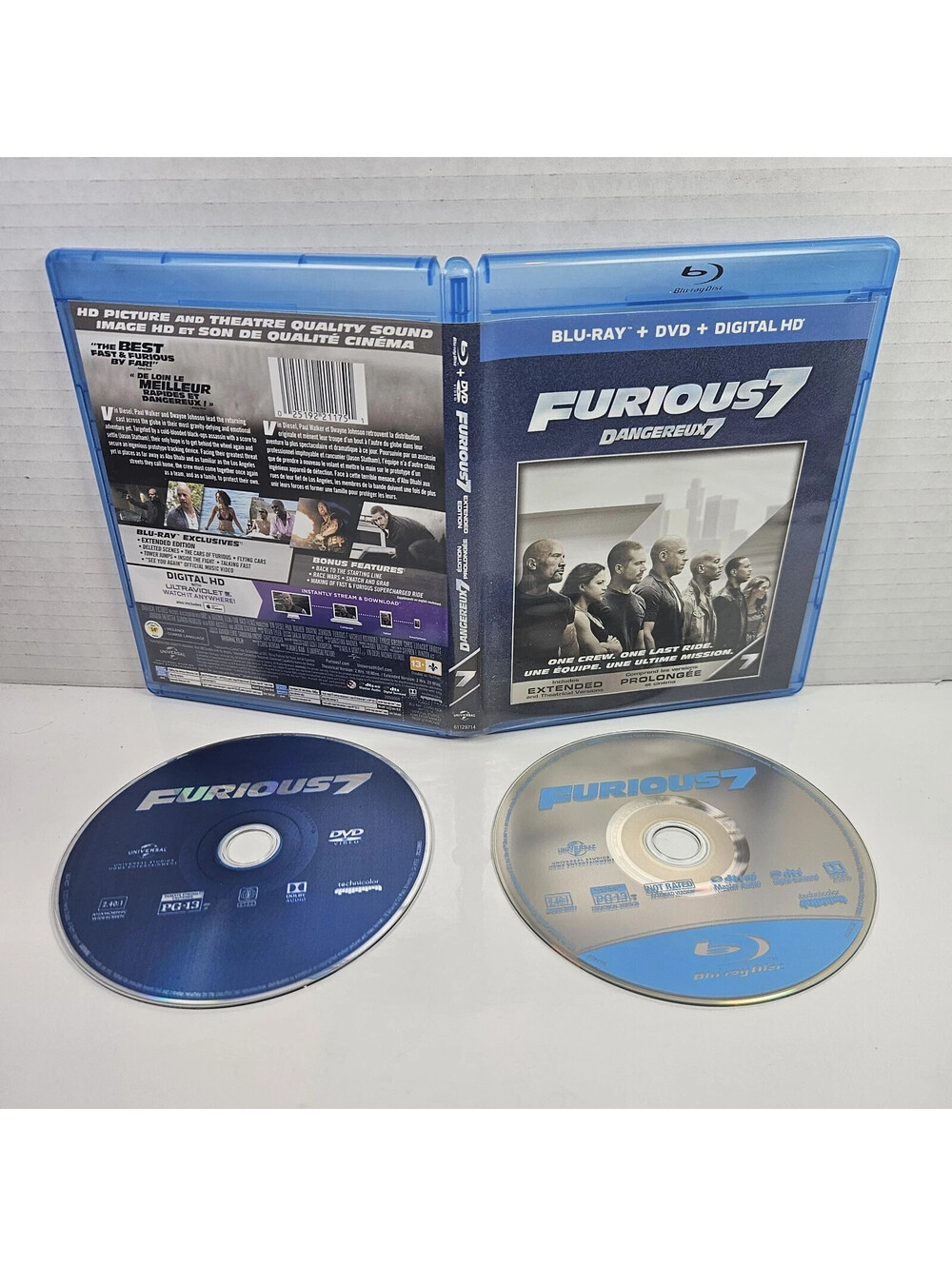 Furious 7 (Blu-ray/DVD, 2015, 2-Disc Set, Canadian) French English